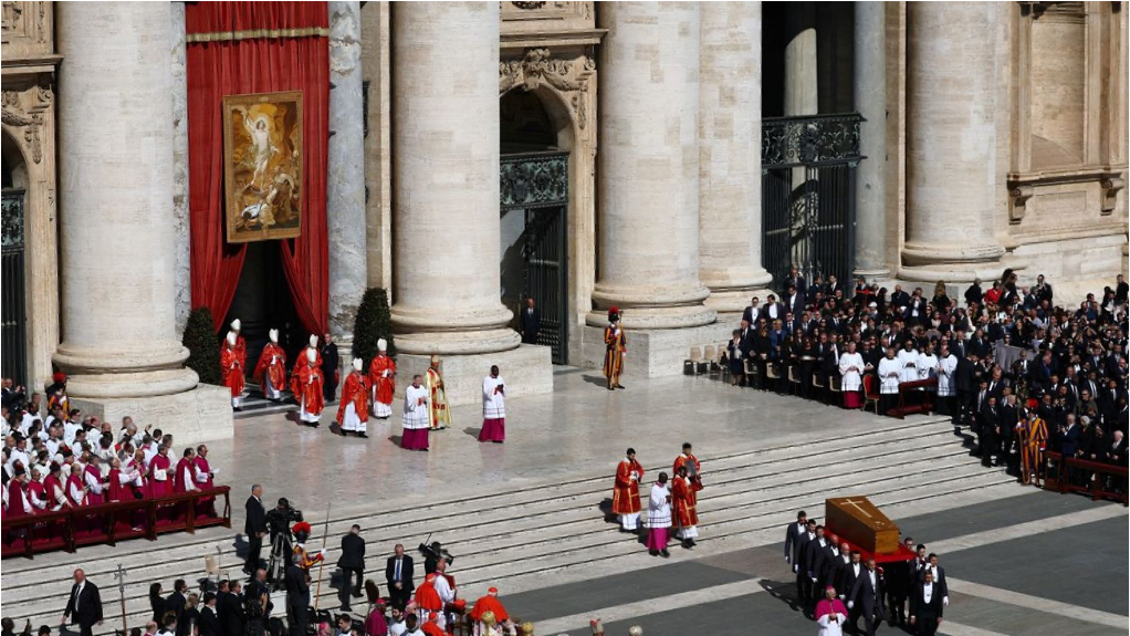Entre multitudes y oraciones, Roma se despide del Papa Francisco