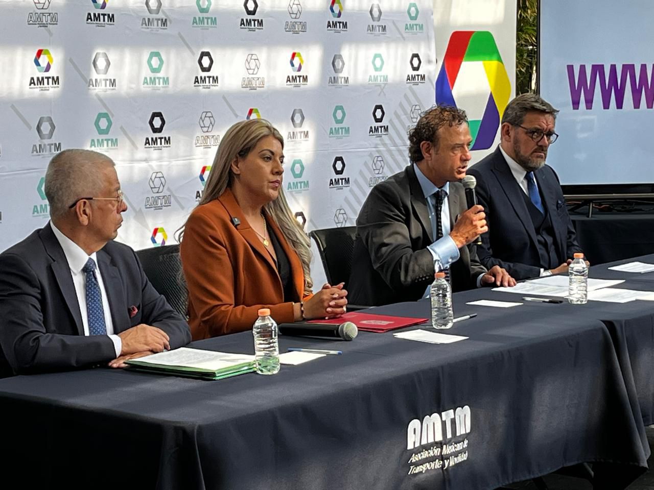 PHOTO-2025-04-29-14-07-40