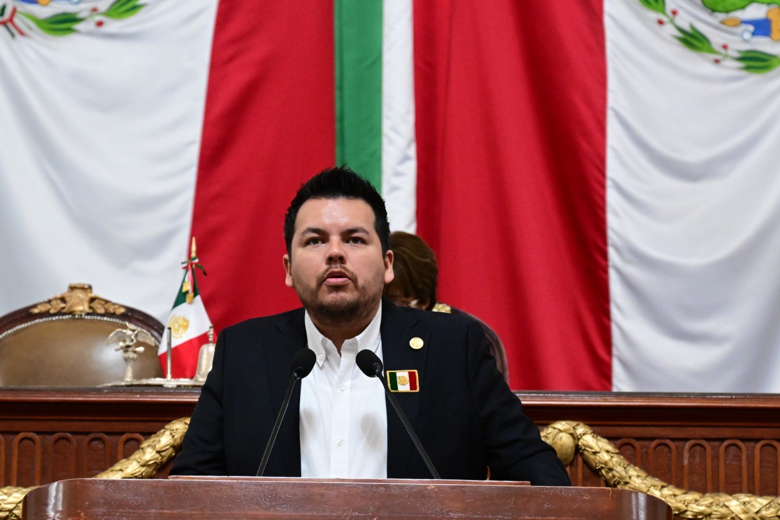 d5aee8ad8d876fcfb5187b6bef39463ce8456074