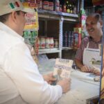 Raymundo Villalpando recorre mercados de Azcapotzalco e invita a la reflexión ciudadana