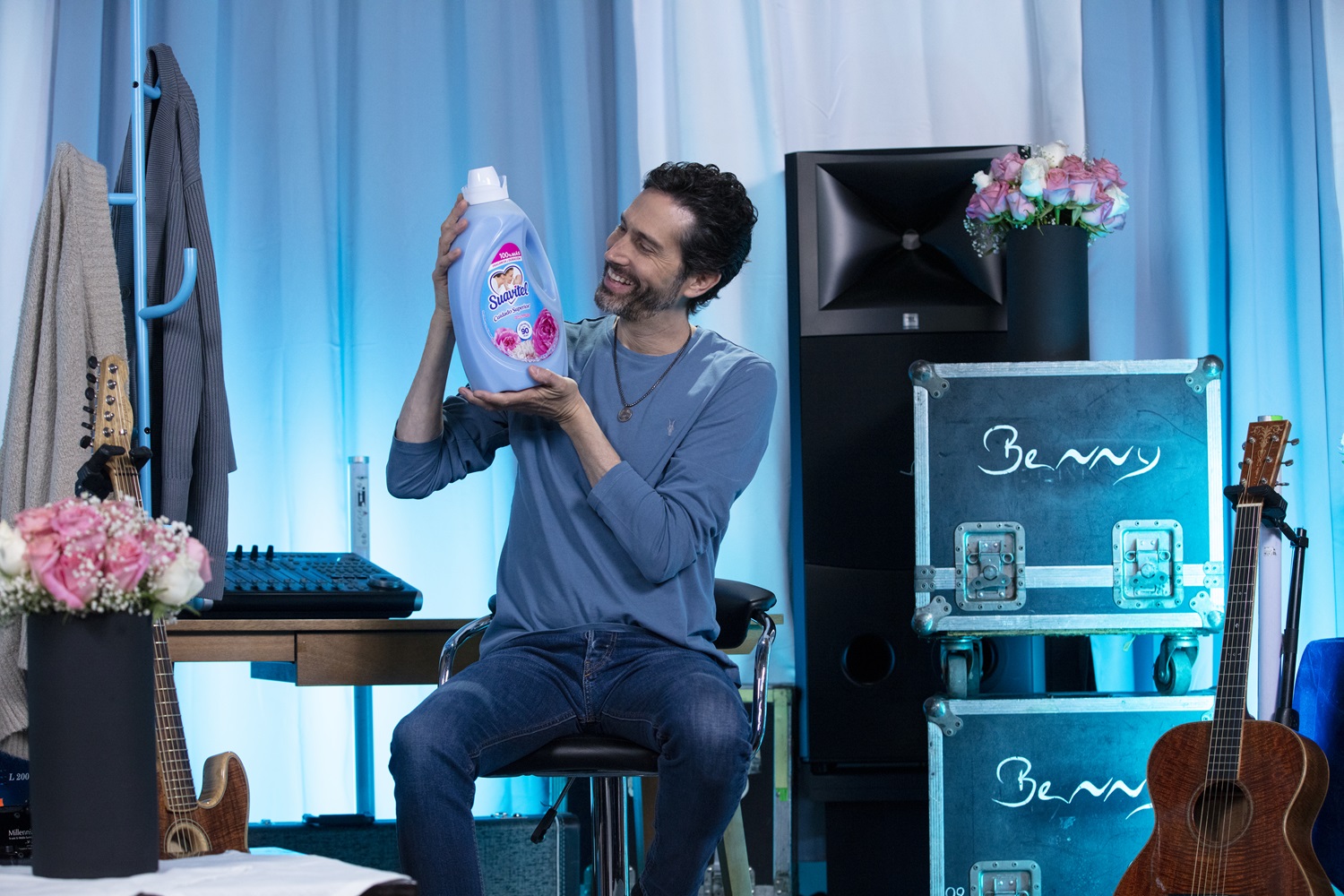 SUAVITEL BENNY IBARRA MAMA MAY 2025 FOTO2