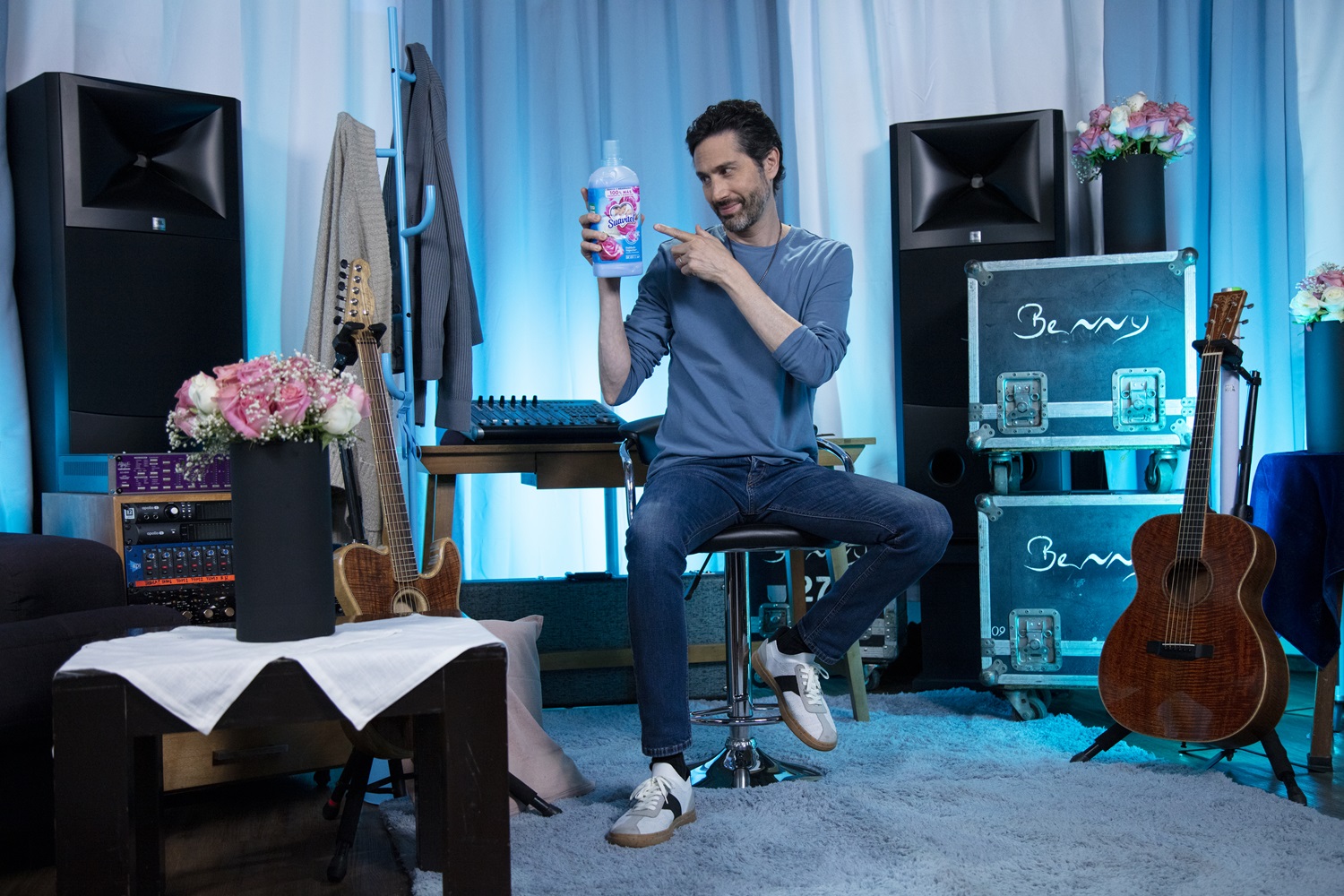 SUAVITEL BENNY IBARRA MAMA MAY 2025 FOTO3(1)