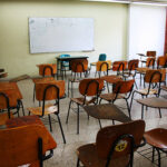 salon-clases-vacio-090114_gde