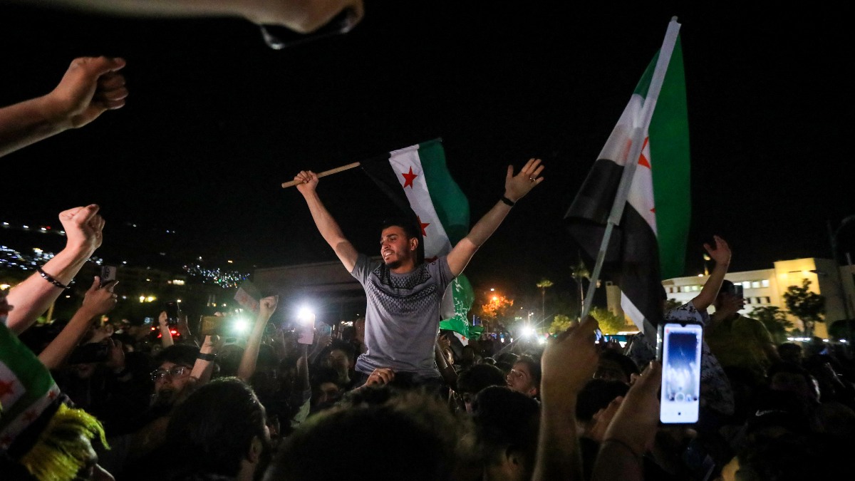 siria-celebra-fin-de-sanciones-de-ee.-uu.-como-beneficiara-a-la-situacion-del-pais-083445