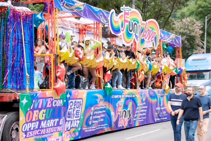 Los colores de la Marcha del Orgullo 2025 (Creditos Ivonne Cardenas)
