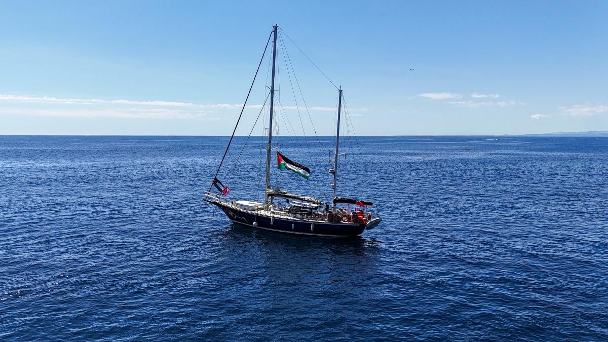 barco-con-ayuda-humanitaria-y-12-activistas-entre-ellos-greta-thunberg-se-acerca-a-gaza-083309