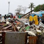 cfe-reporta-afectaciones-por-huracan-erick-en-oaxaca-mas-de-120-mil-usuarios-sin-luz-103325