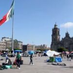 tras-23-dias-cnte-levanta-planton-en-el-zocalo-de-cdmx-093809