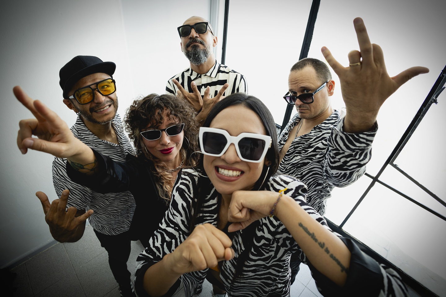 HOP HOP DIABLO FUNK PRIETA FOTO1