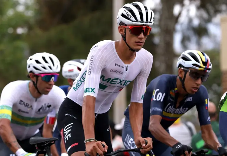 0e8f6a4d-673f-4bc1-a09f-7f6963a7602d