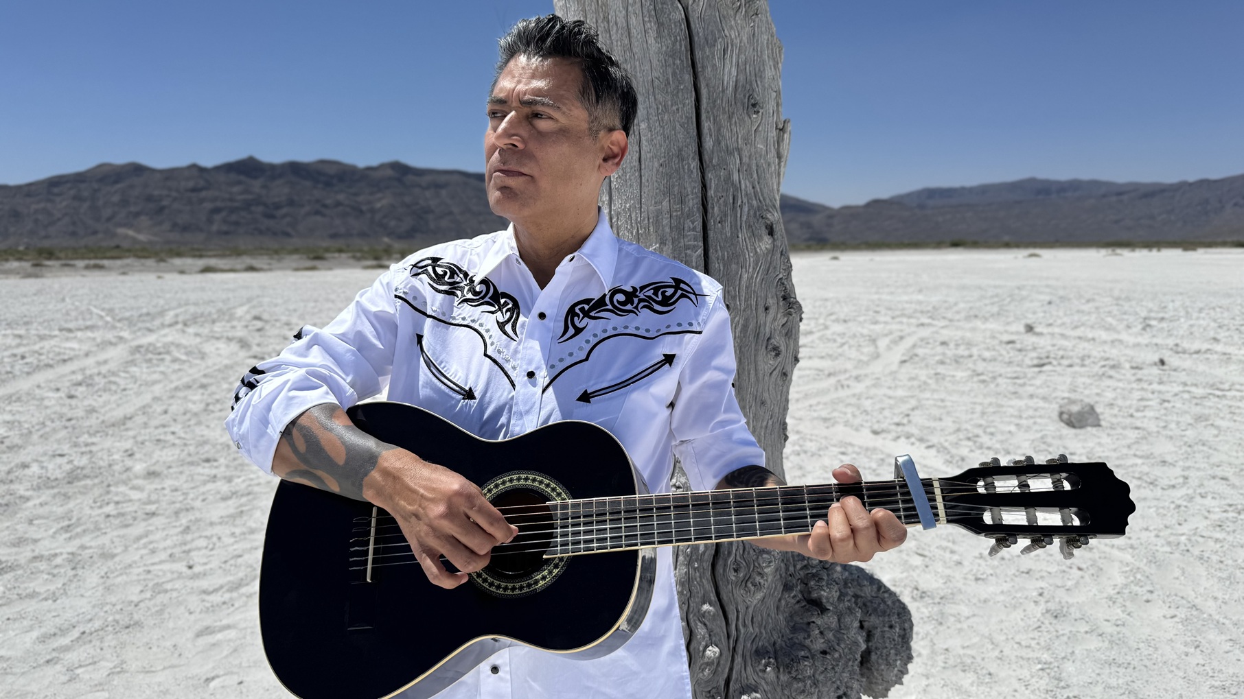 BRUNO DANZZA NO SALE EL SOL OCT 2025 FOTO1