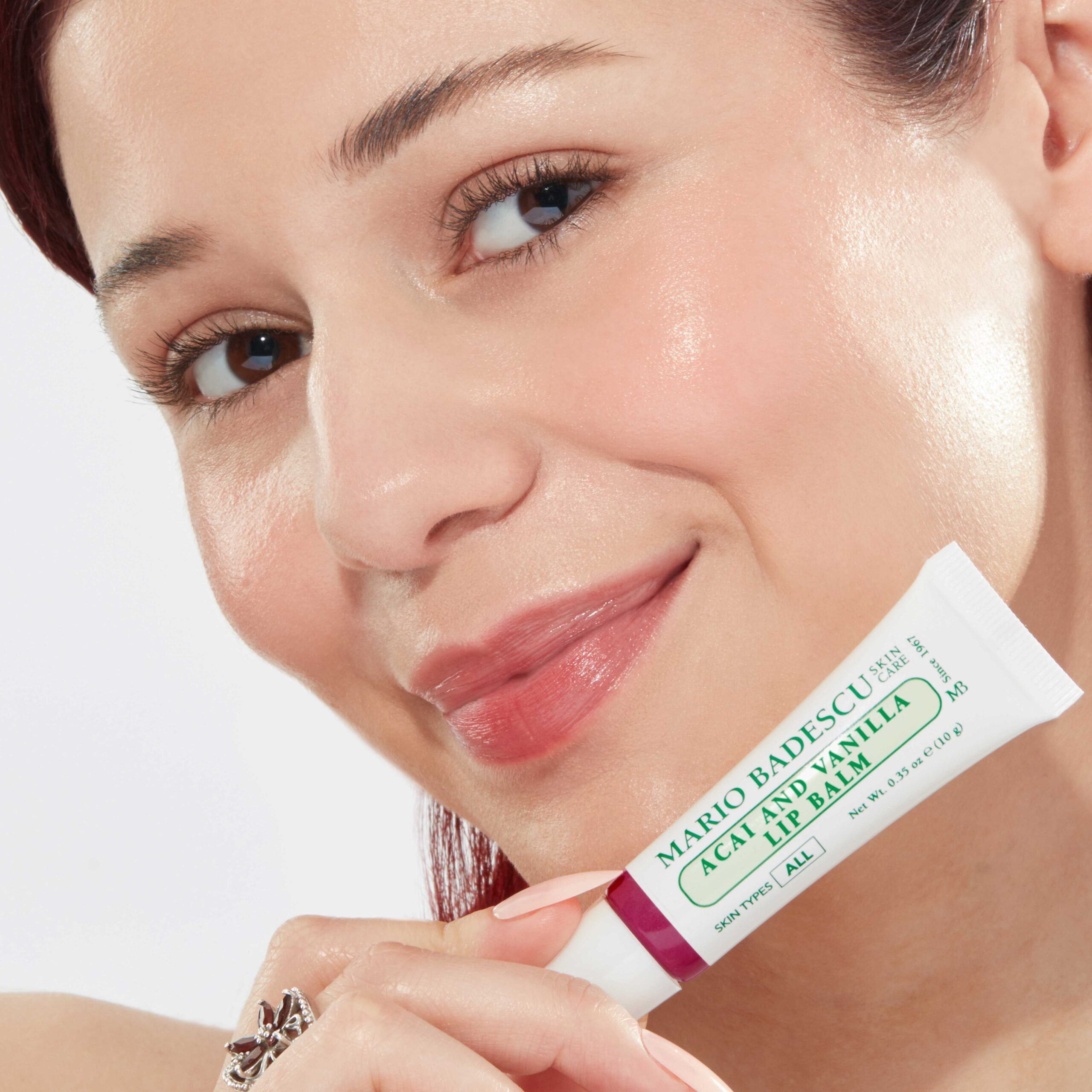 AcaiAndVanillaLipBalm-785364130760-5-Model-4542×4542-300dpi