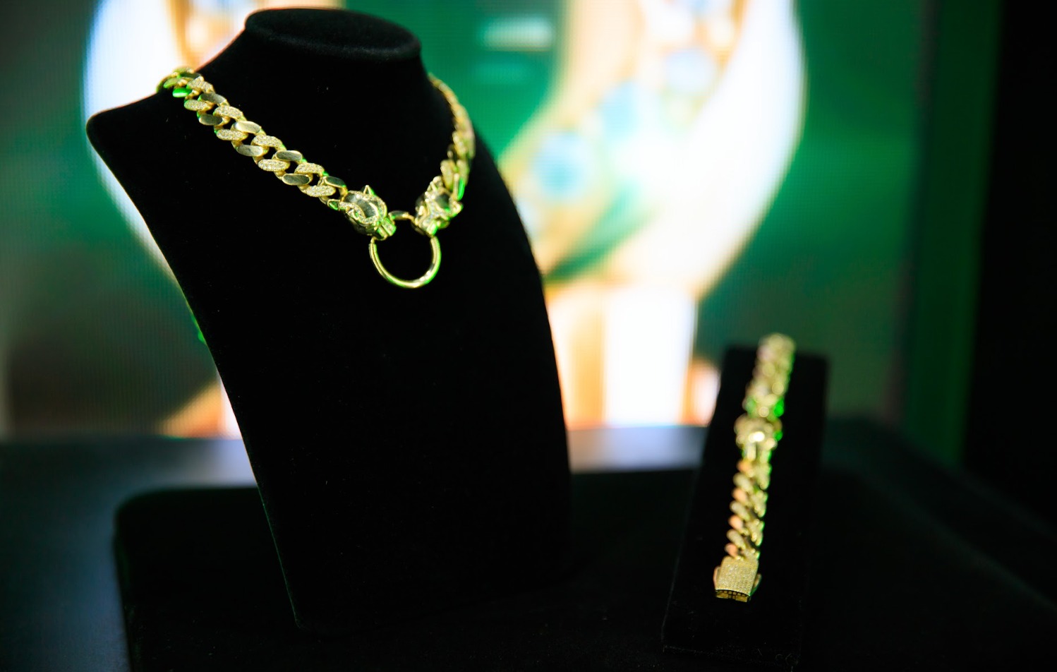 PHOTO-2025-11-24-15-53-40