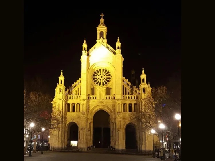 Iglesia-Bruselas – 1