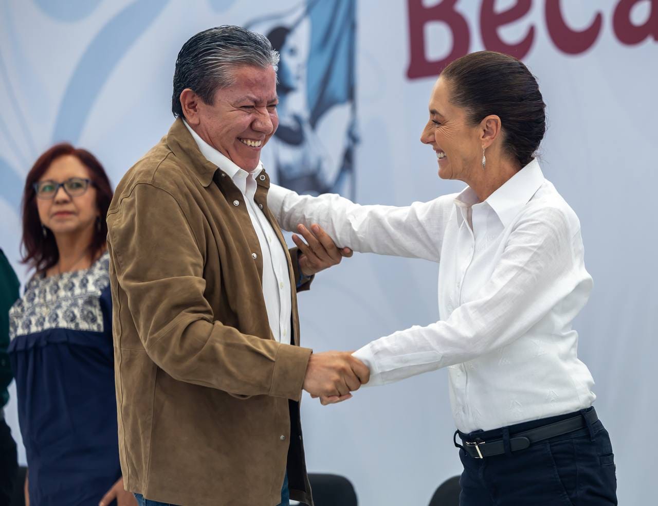 Zacatecas tendrá la primera ruta completa de becas del país; estudiantes recibirán hasta 16 años de apoyos, de primaria a universidad