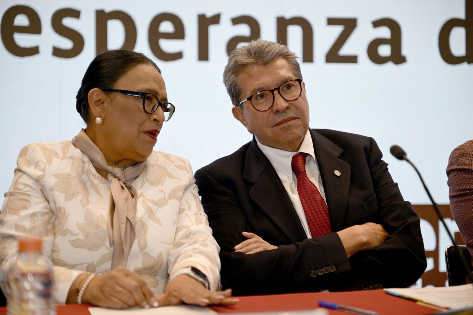 Monreal y Rosa isela