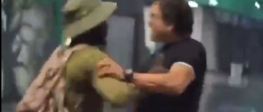 peleaporracismoenmetrorreydenuevoleon_13_1000x428