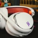 LS_JBL_Quantum_950_Lifestyle_Image_Still_White_16x9