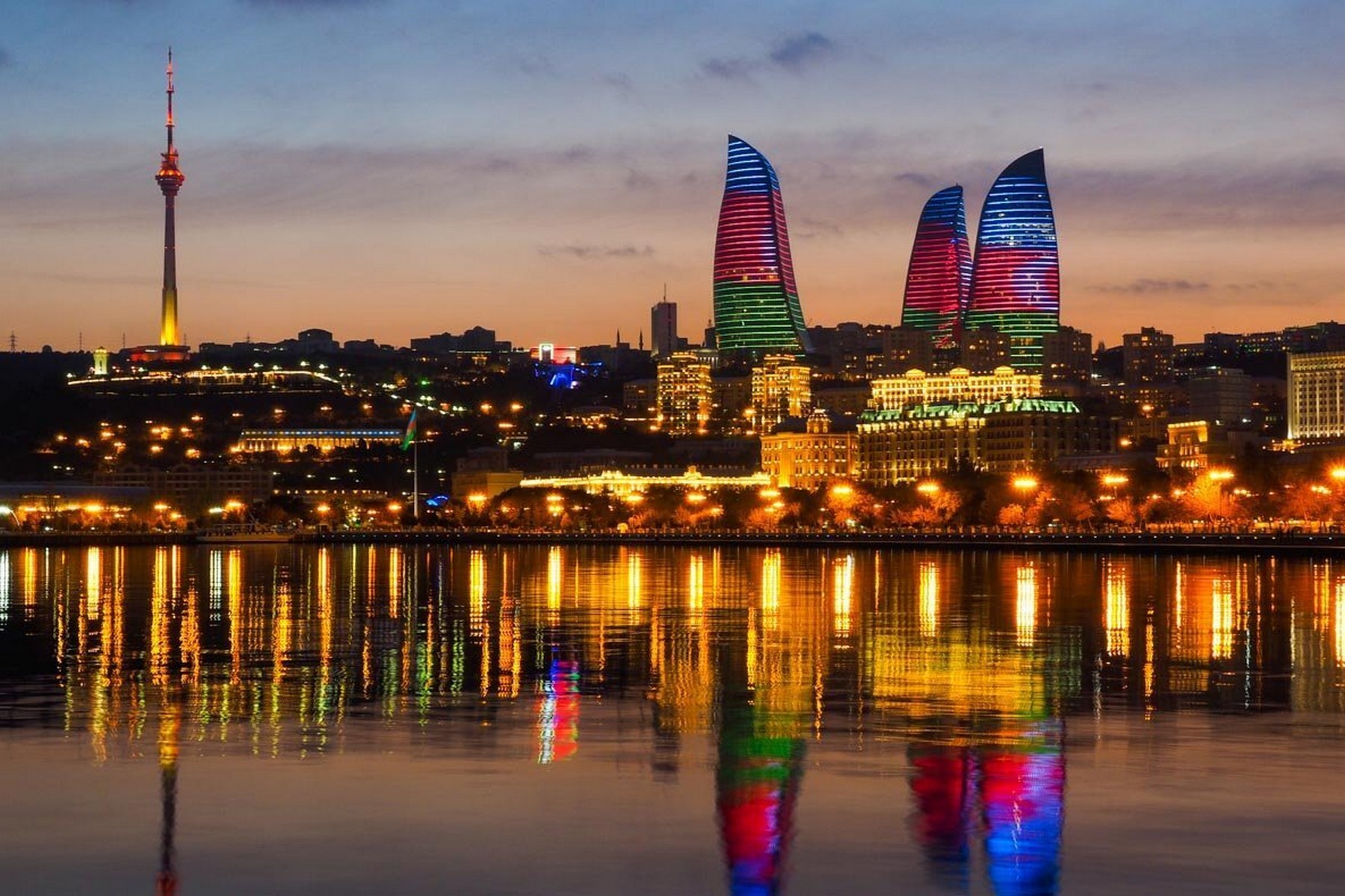 Baku-Bay-panorama-Azerbaijan
