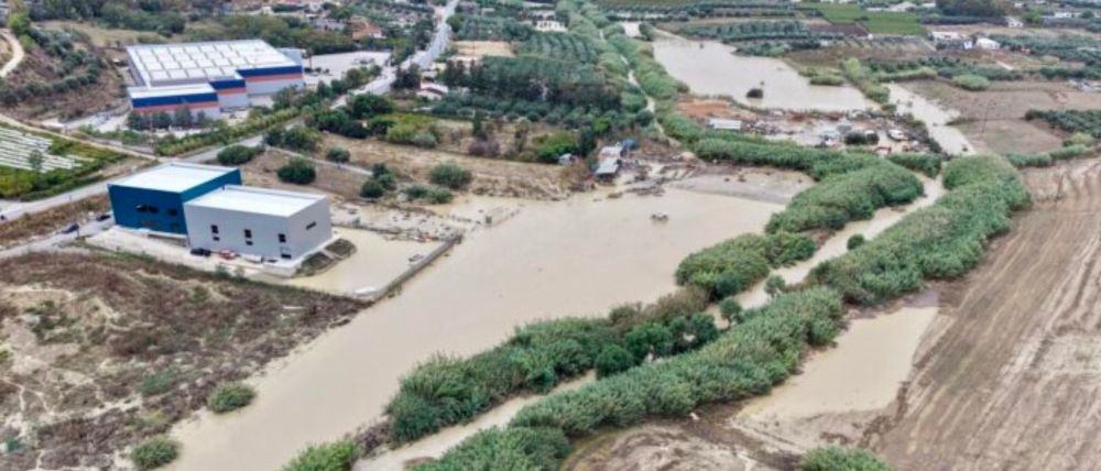devastada-isla-griega-creta-temporal-cuatro-dias_13_1000x428