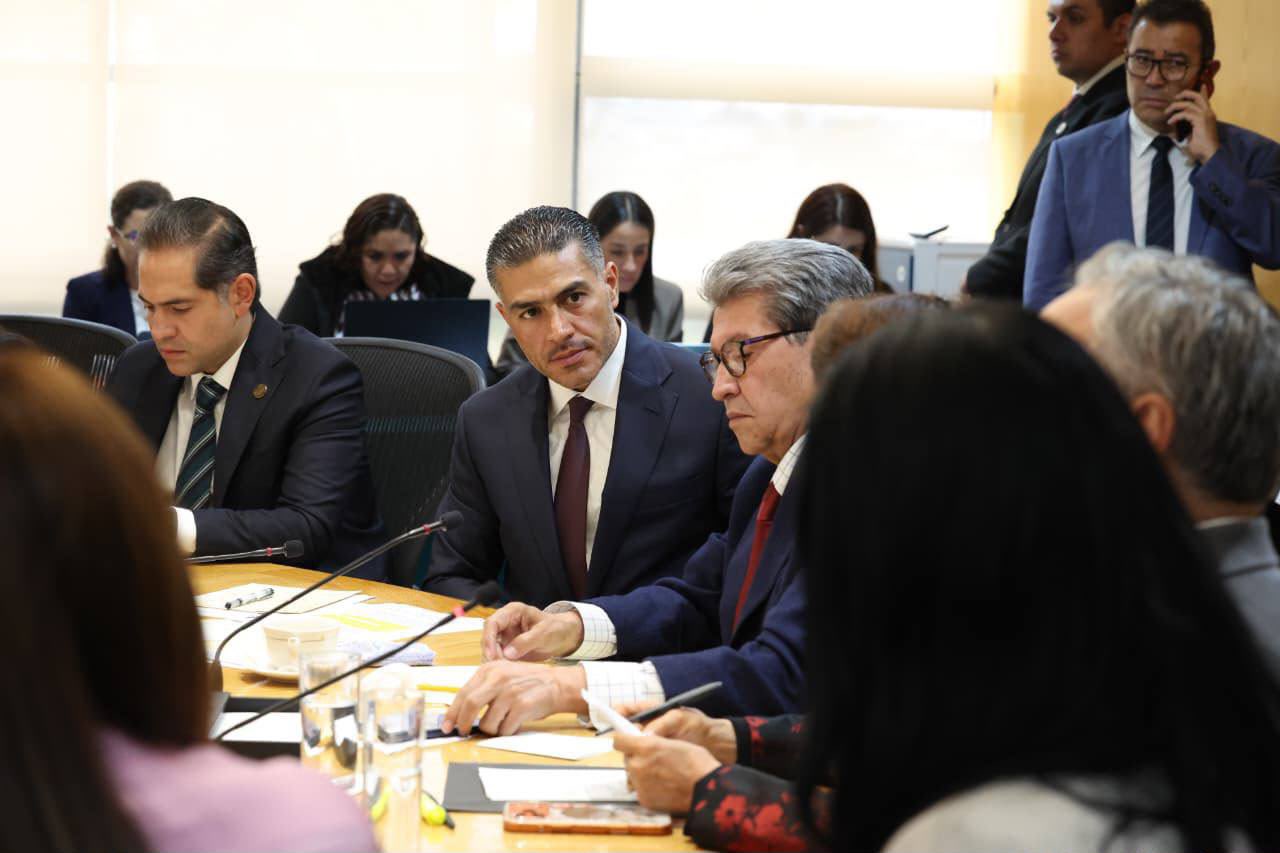 harfuch-reporta-33-detenidos-por-asesinato-de-carlos-manzo-fgr-decidira-si-atrae-el-caso